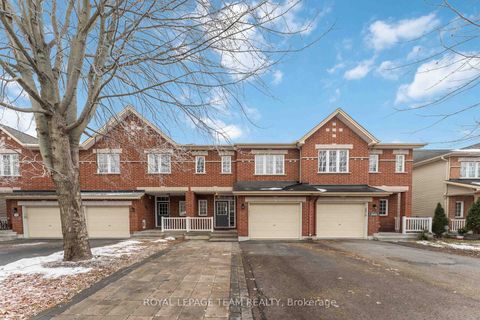Photo 0 at 246 Tandalee Crescent, Emerald Meadows/Trailwest, Kanata