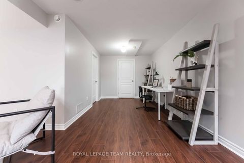 Photo 27 at 246 Tandalee Crescent, Emerald Meadows/Trailwest, Kanata