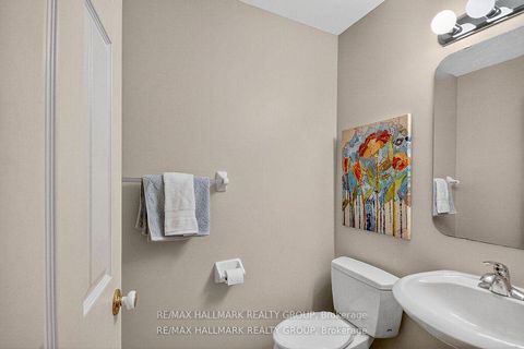 Photo 6 at 135 Gatespark Private, Kanata Lakes/Heritage Hills, Kanata