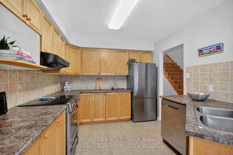 Photo 17 at 135 Gatespark Private, Kanata Lakes/Heritage Hills, Kanata