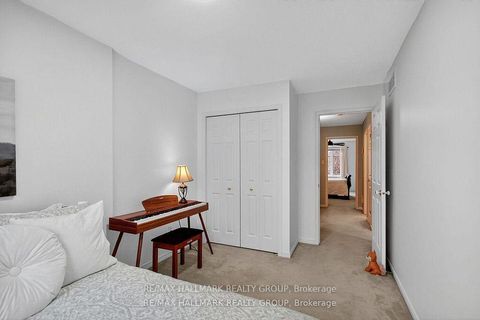 Photo 30 at 135 Gatespark Private, Kanata Lakes/Heritage Hills, Kanata