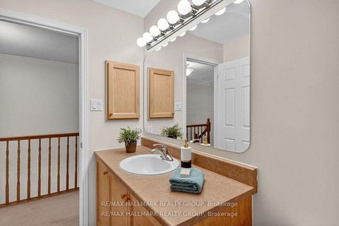 Photo 34 at 135 Gatespark Private, Kanata Lakes/Heritage Hills, Kanata