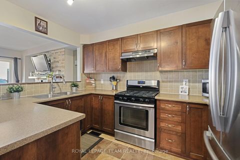 Photo 10 at 215 Parkrose Private, Chatelaine Village, Orleans