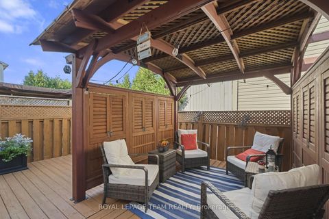 Photo 38 at 215 Parkrose Private, Chatelaine Village, Orleans