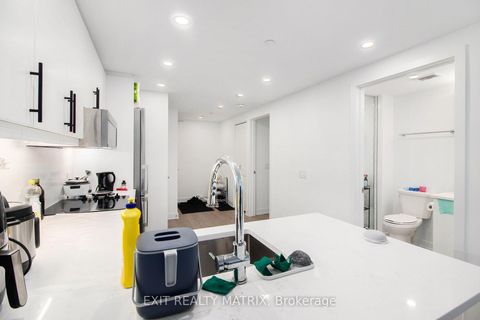 Photo 10 at 1101 - 340 Queen Street, Ottawa Centre