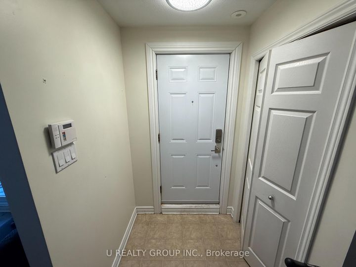 Photo 2 at 4 - 175 Water Bridge Drive, Nepean (Barrhaven East), Ottawa