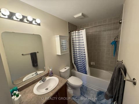 Photo 13 at 4 - 175 Water Bridge Drive, Nepean (Barrhaven East), Ottawa