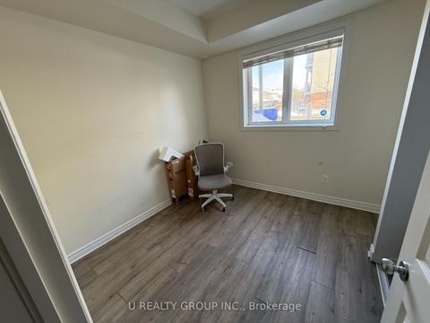 Photo 14 at 4 - 175 Water Bridge Drive, Nepean (Barrhaven East), Ottawa