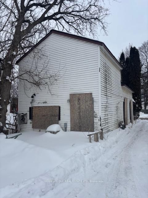 Photo 3 at 25 Montague Street, SMITHS FALLS, Smiths Falls