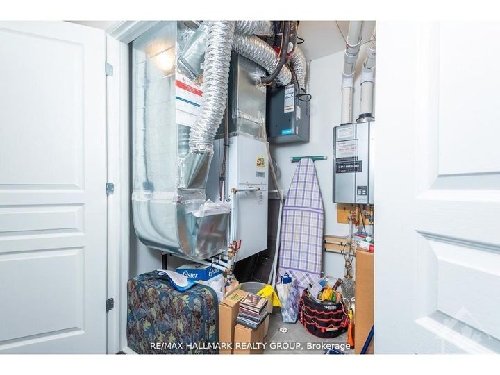 Photo 18 at 10 - 340 TRIBECA Private, Nepean (Longfields), Ottawa