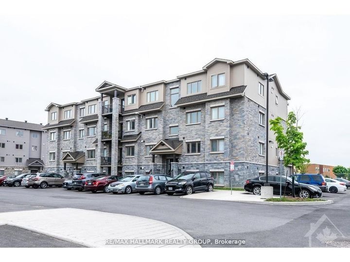 Photo 21 at 10 - 340 TRIBECA Private, Nepean (Longfields), Ottawa