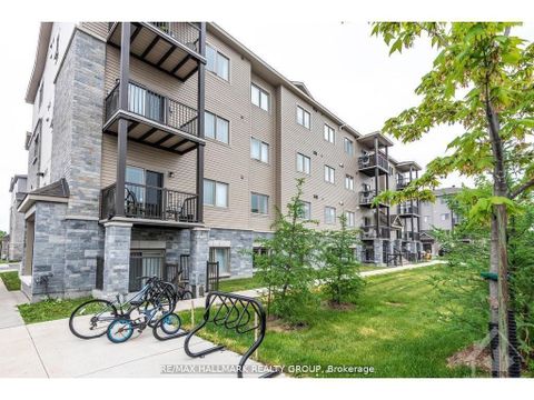 Photo 24 at 10 - 340 TRIBECA Private, Nepean (Longfields), Ottawa