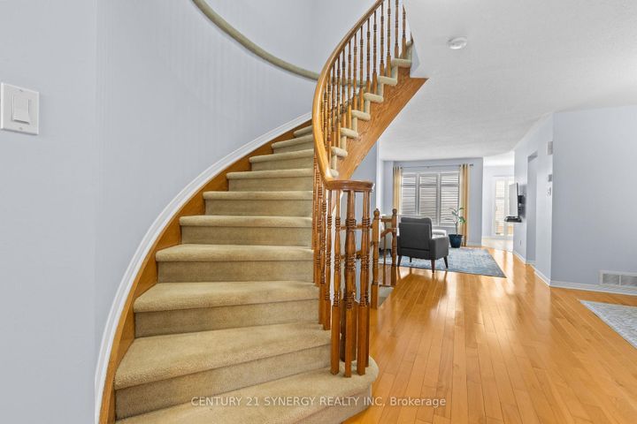Photo 5 at 437 Claridge Drive, Nepean (Longfields), Ottawa