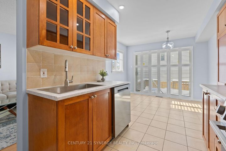 Photo 19 at 437 Claridge Drive, Nepean (Longfields), Ottawa