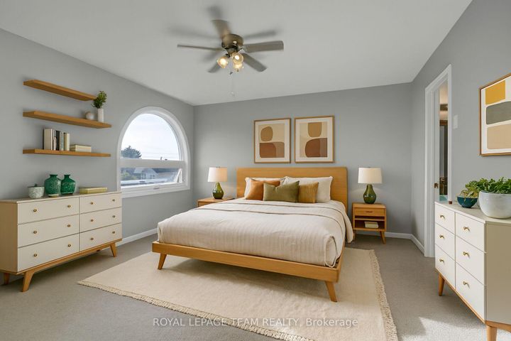 Photo 14 at 89 Thornbury Crescent, Nepean (Centrepointe), Ottawa