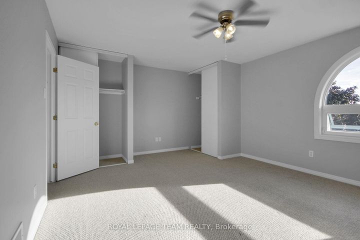 Photo 16 at 89 Thornbury Crescent, Nepean (Centrepointe), Ottawa