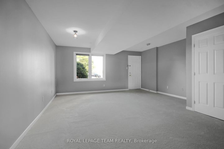 Photo 31 at 89 Thornbury Crescent, Nepean (Centrepointe), Ottawa