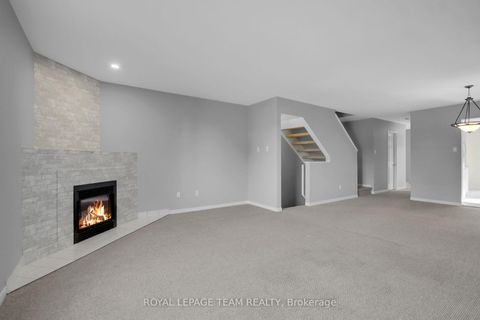 Photo 3 at 89 Thornbury Crescent, Nepean (Centrepointe), Ottawa