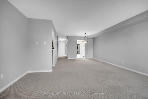 Photo 6 at 89 Thornbury Crescent, Nepean (Centrepointe), Ottawa