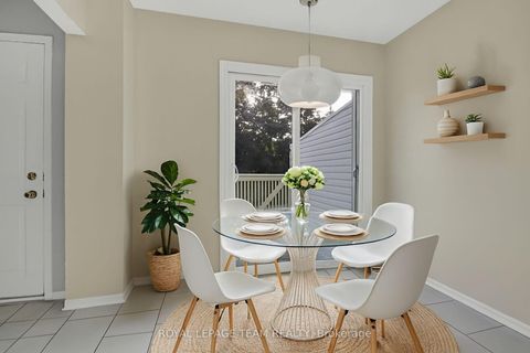 Photo 9 at 89 Thornbury Crescent, Nepean (Centrepointe), Ottawa