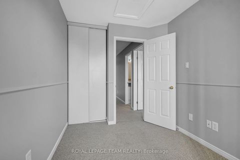 Photo 23 at 89 Thornbury Crescent, Nepean (Centrepointe), Ottawa