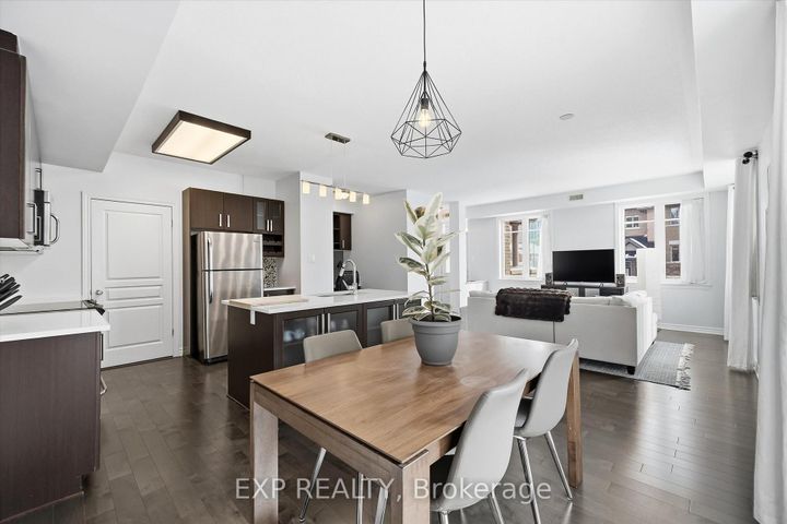 Photo 11 at 194 Hornchurch Lane, Nepean (Longfields), Ottawa