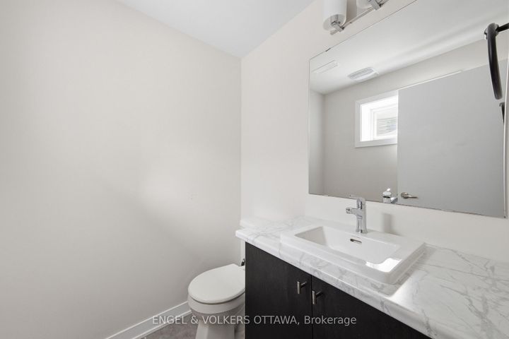 Photo 32 at 302 Canadensis Lane, Nepean (Half Moon Bay), Ottawa