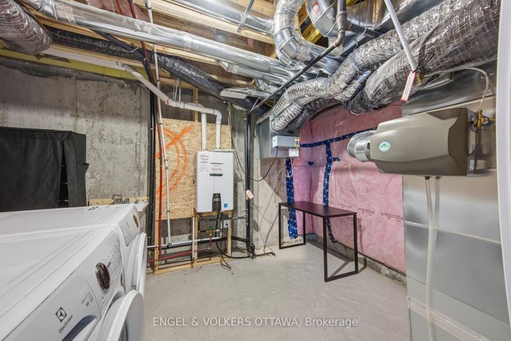 Photo 33 at 302 Canadensis Lane, Nepean (Half Moon Bay), Ottawa