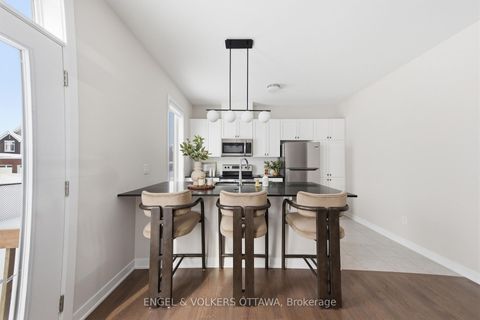 Photo 7 at 302 Canadensis Lane, Nepean (Half Moon Bay), Ottawa