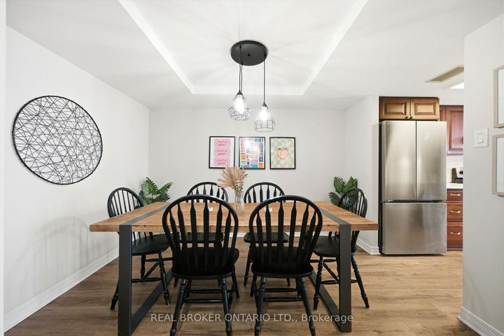 Photo 16 at 703 - 100 Grant Carman Drive, Nepean (Borden Farm/Stewart Farm/Carleton Heights/Parkwood Hills), Ottawa