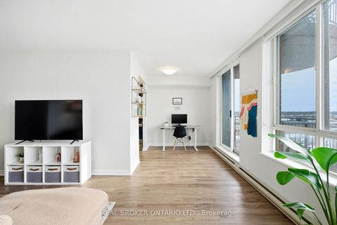 Photo 10 at 703 - 100 Grant Carman Drive, Nepean (Borden Farm/Stewart Farm/Carleton Heights/Parkwood Hills), Ottawa