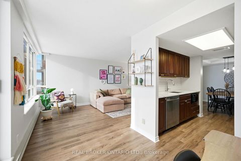 Photo 11 at 703 - 100 Grant Carman Drive, Nepean (Borden Farm/Stewart Farm/Carleton Heights/Parkwood Hills), Ottawa