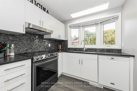 Photo 8 at 51 - 1803 Lamoureux Drive, Queenswood Heights South, Orleans