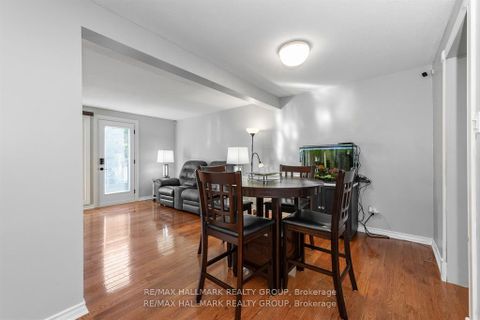 Photo 13 at 51 - 1803 Lamoureux Drive, Queenswood Heights South, Orleans