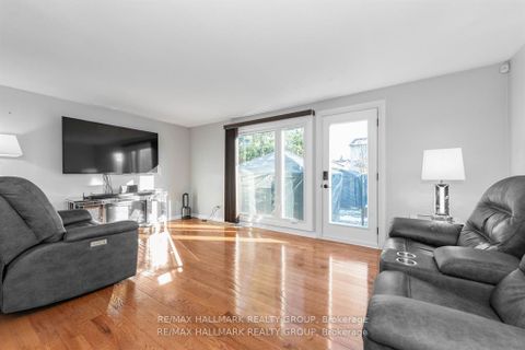 Photo 16 at 51 - 1803 Lamoureux Drive, Queenswood Heights South, Orleans