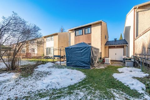 Photo 33 at 51 - 1803 Lamoureux Drive, Queenswood Heights South, Orleans