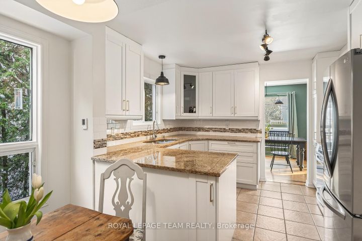 Photo 8 at 77 Armagh Way, Nepean (Longfields), Ottawa