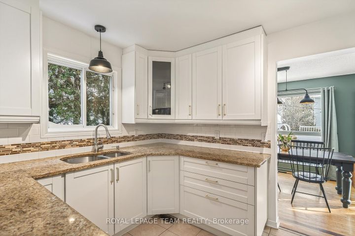Photo 9 at 77 Armagh Way, Nepean (Longfields), Ottawa