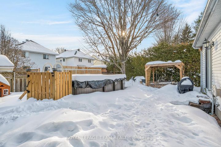 Photo 30 at 77 Armagh Way, Nepean (Longfields), Ottawa