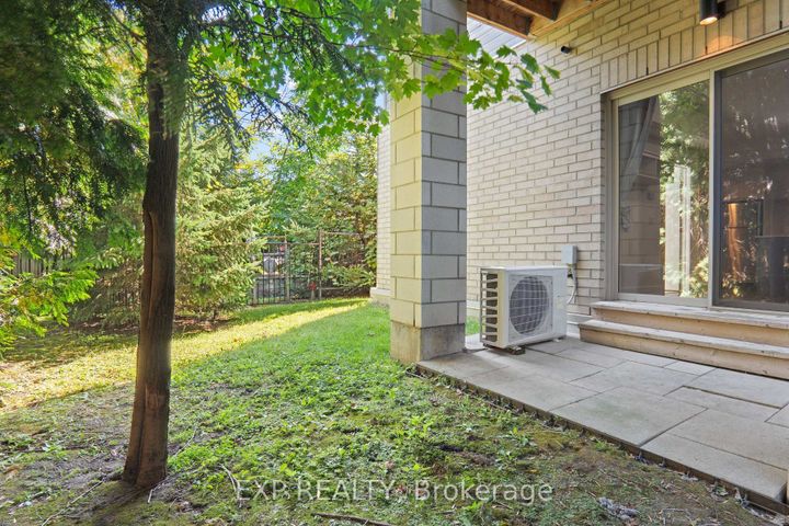 Photo 12 at 108 - 2785 Baseline Road, Nepean (Redwood Park), Ottawa