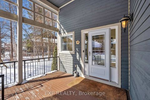 Photo 3 at 46 Marsh Sparrow Private, Morgan's Grant/South March, Kanata