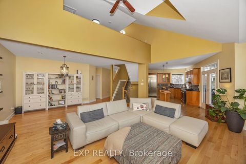 Photo 12 at 46 Marsh Sparrow Private, Morgan's Grant/South March, Kanata