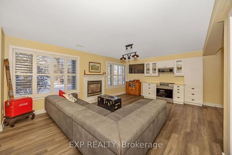 Photo 26 at 46 Marsh Sparrow Private, Morgan's Grant/South March, Kanata