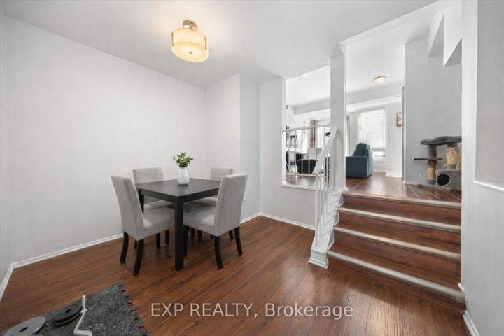 Photo 8 at B - 207 Woodfield Drive, Nepean (Tanglewood), Ottawa