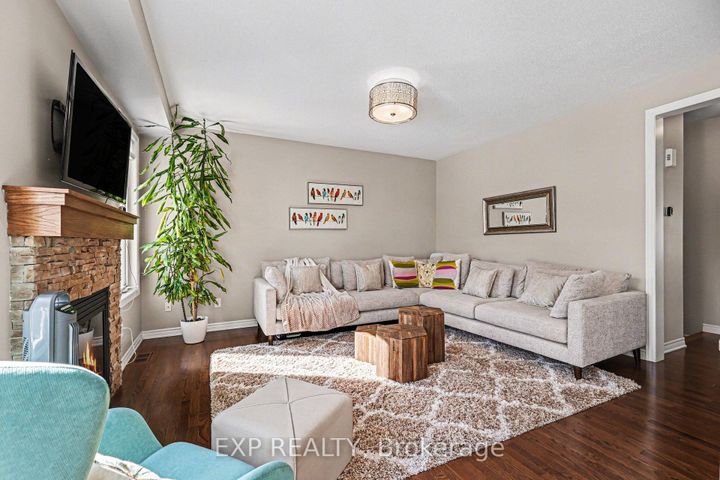 Photo 12 at 90 Switch Grass Crescent, Nepean (Half Moon Bay), Ottawa