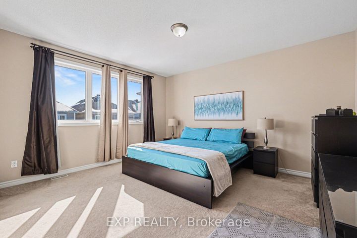 Photo 15 at 90 Switch Grass Crescent, Nepean (Half Moon Bay), Ottawa