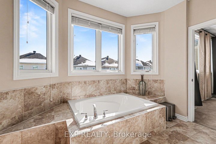 Photo 18 at 90 Switch Grass Crescent, Nepean (Half Moon Bay), Ottawa