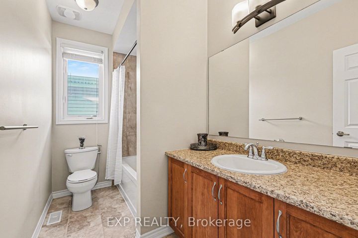 Photo 22 at 90 Switch Grass Crescent, Nepean (Half Moon Bay), Ottawa