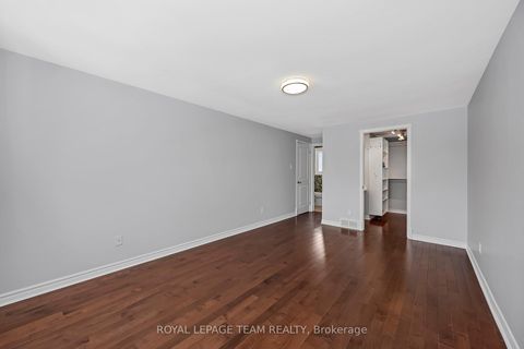 Photo 28 at 6 Stroughton Crescent, Munster, Stittsville