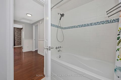 Photo 33 at 6 Stroughton Crescent, Munster, Stittsville